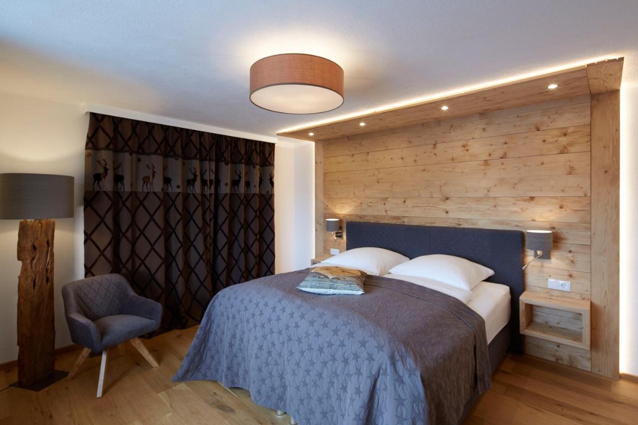 Alpenchalet Vils Tirol Exterior photo